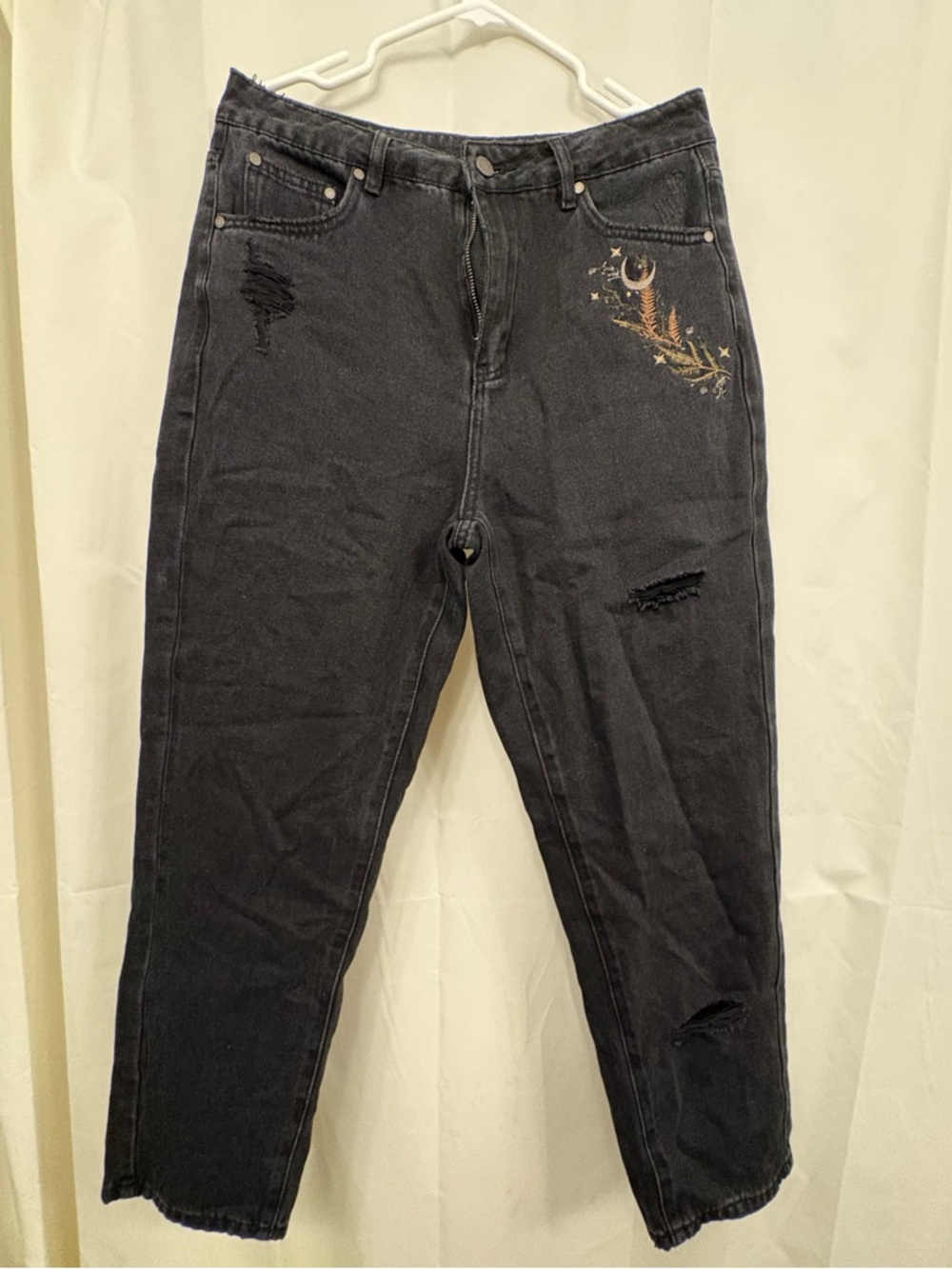 Disturbia Abellona Black Embroidered Mom Jeans - Picture 3 of 6